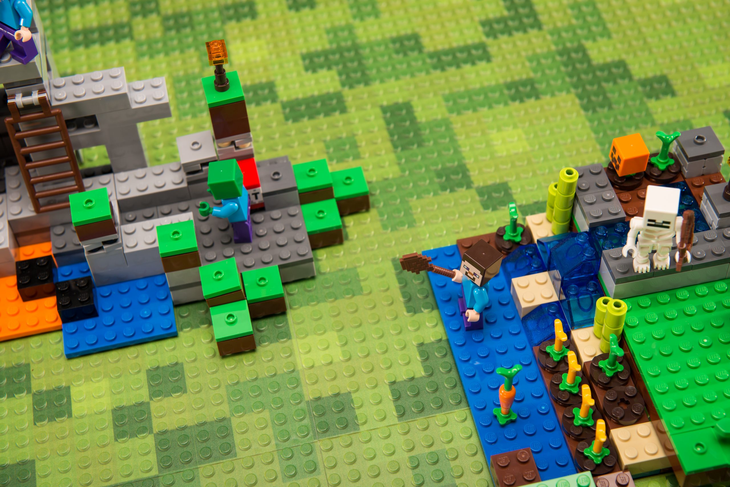 LEGO® Compatible Wall - Mackin